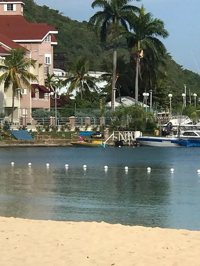 Ocho Rios Beach Apt At Sandcastles 0*, Ocho Rios