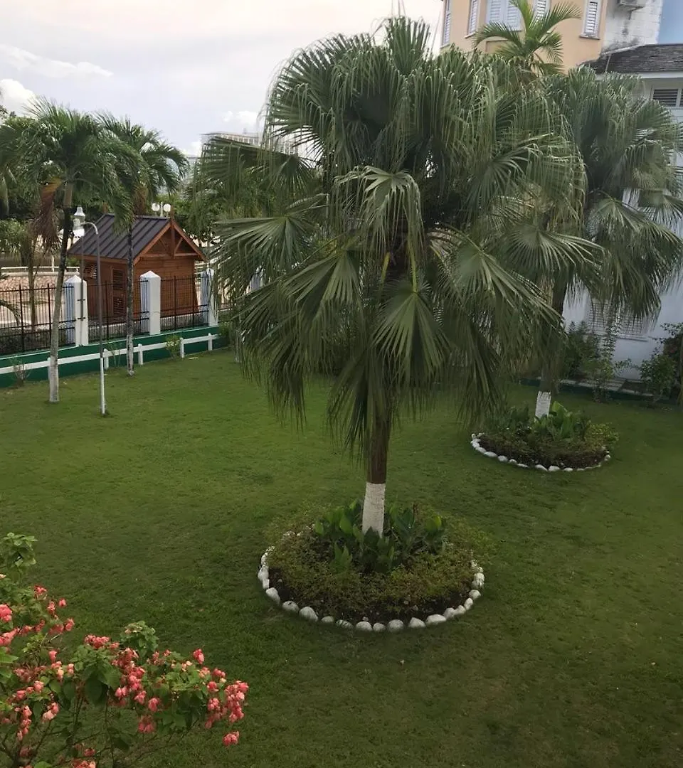 Ocho Rios Beach Apt At Sandcastles 0*, Ocho Rios