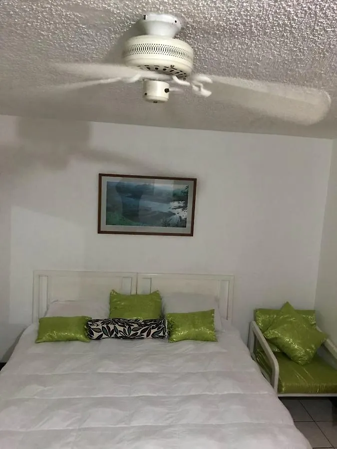 Ocho Rios Beach Apt At Sandcastles Ocho Rios